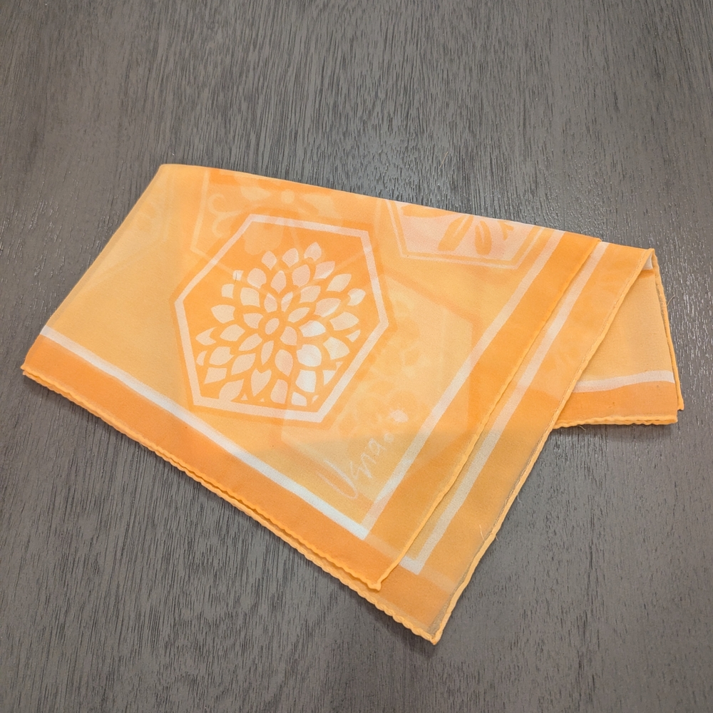 Vintage 1970s Emanuel Ungaro Signed Silk Scarf – Yellow Floral Hexagon Print - Picture 4 of 7